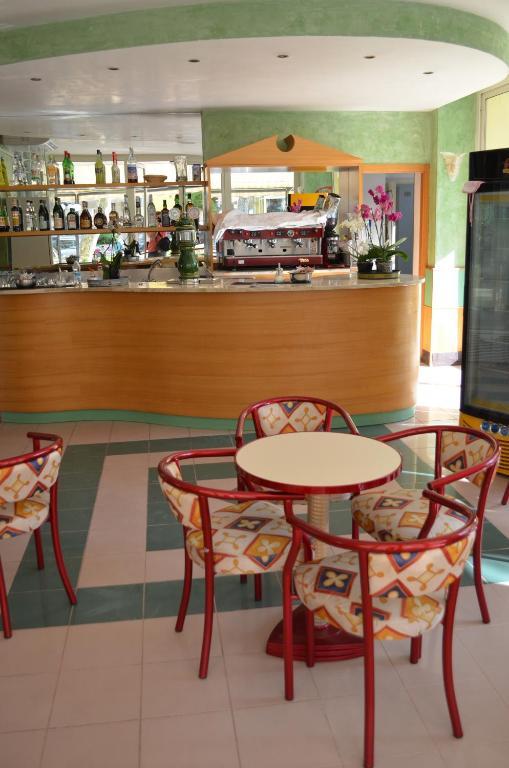 Hotel Aiglon Rimini Exterior photo