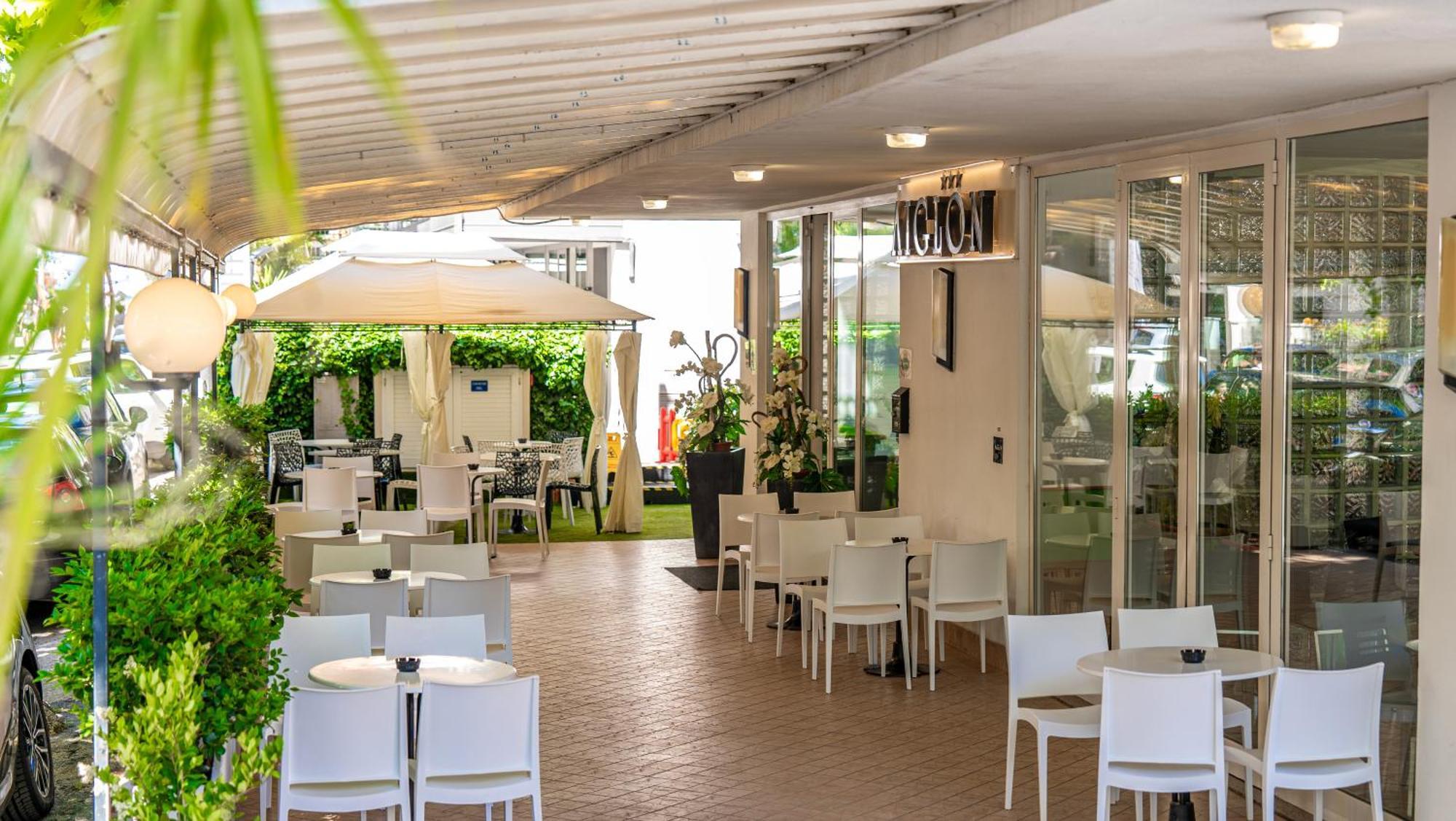 Hotel Aiglon Rimini Exterior photo